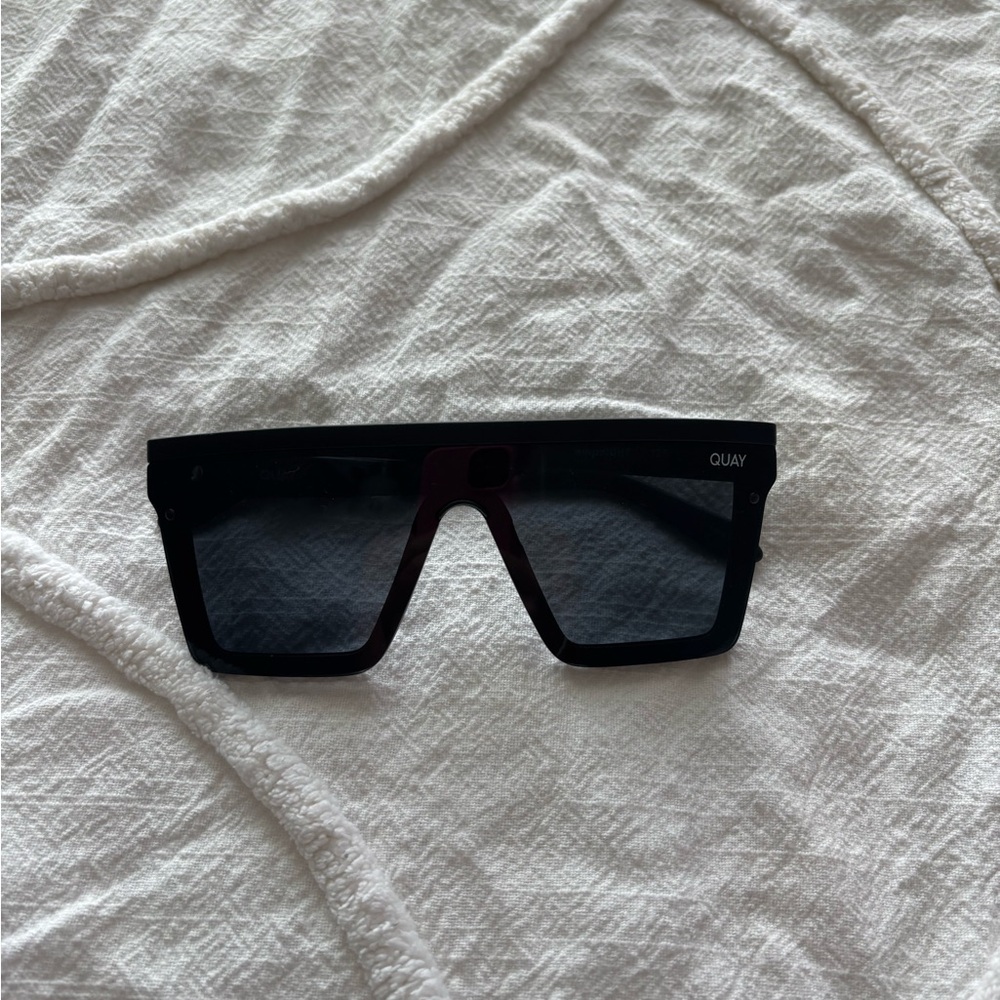 Quay oversized sunglasses